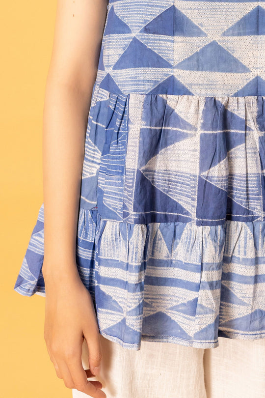 Sleveless tier top in blue - Cult91