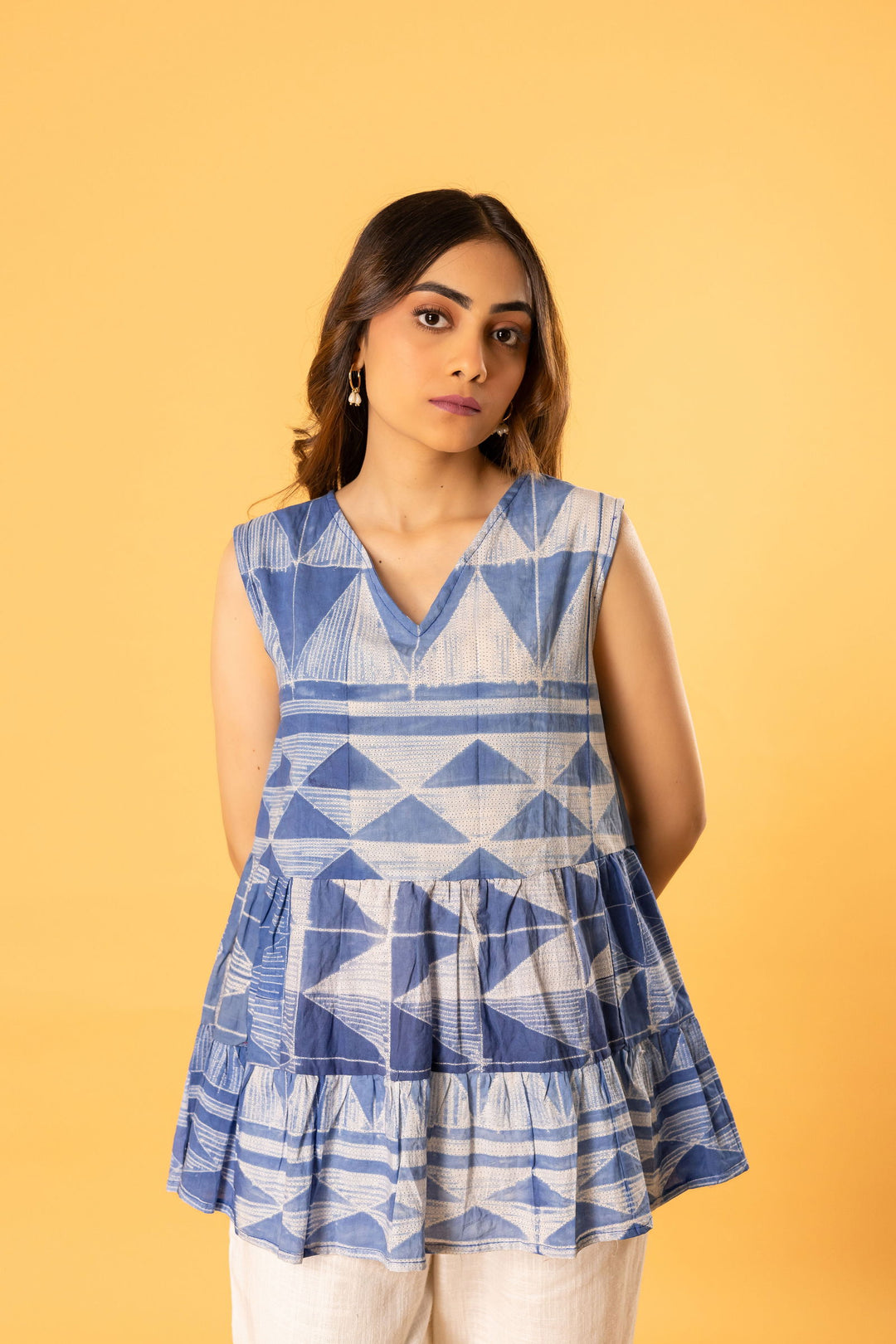 Sleveless tier top in blue - Cult91