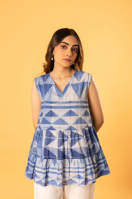 Sleveless tier top in blue - Cult91