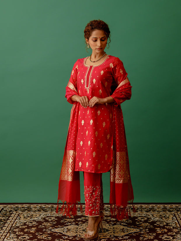 Magenta Banarasi Suit