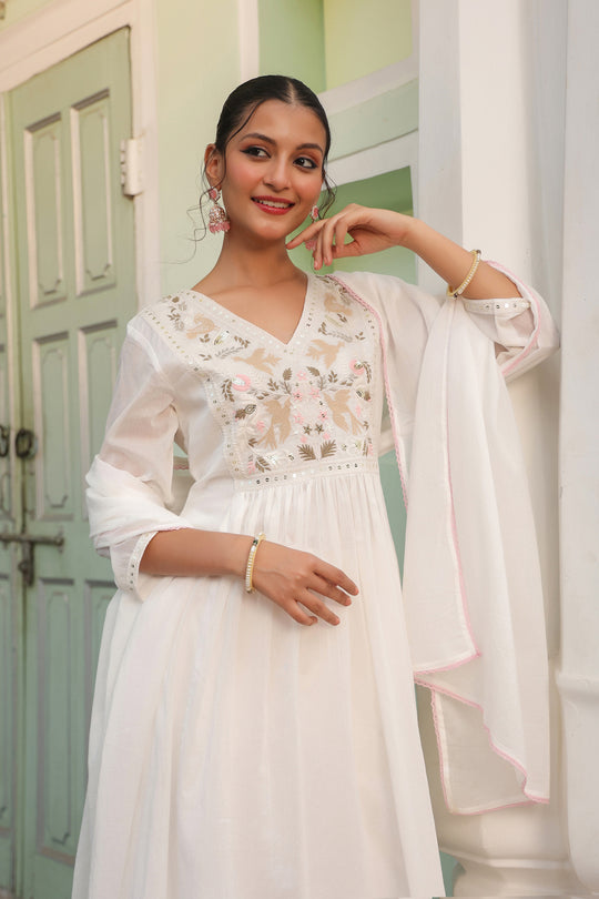 Off-White Embroidered Cotton Kurta Set for Women