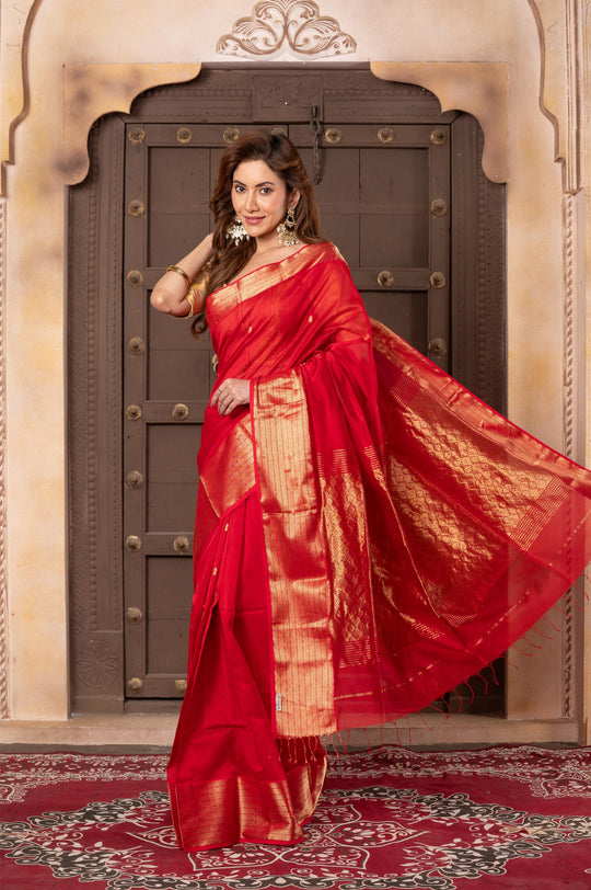 Women silk handloom saree red