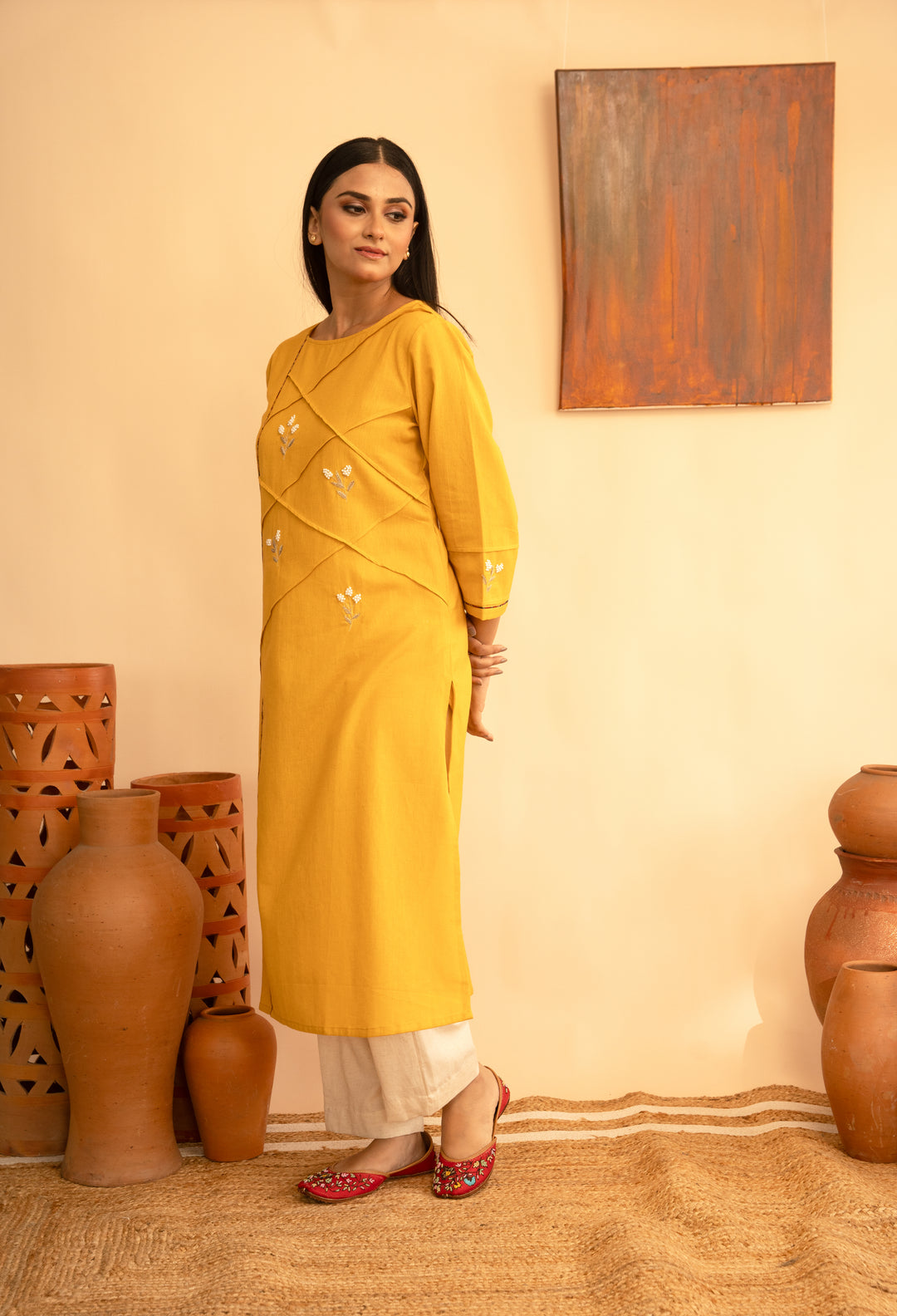 Women’s Chanderi Round Neck Mukaish Regular Fit Kurta - Arya collection