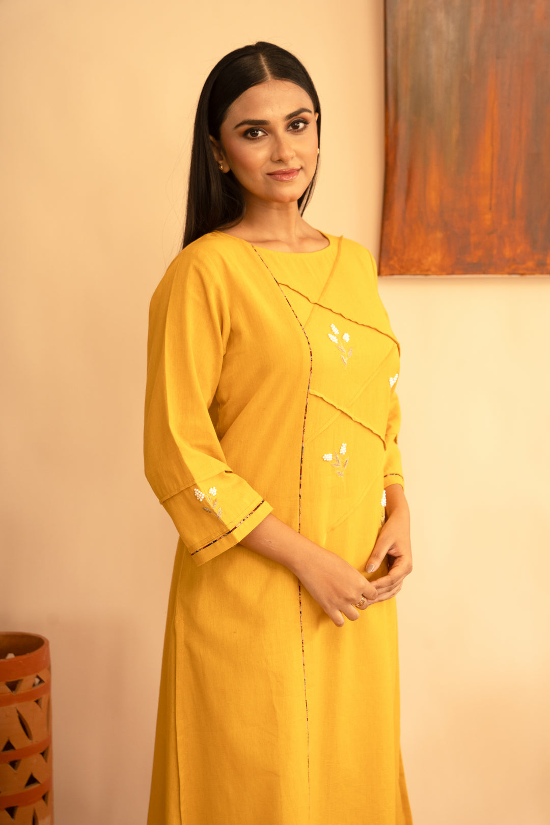 Women’s Chanderi Round Neck Mukaish Regular Fit Kurta - Arya collection