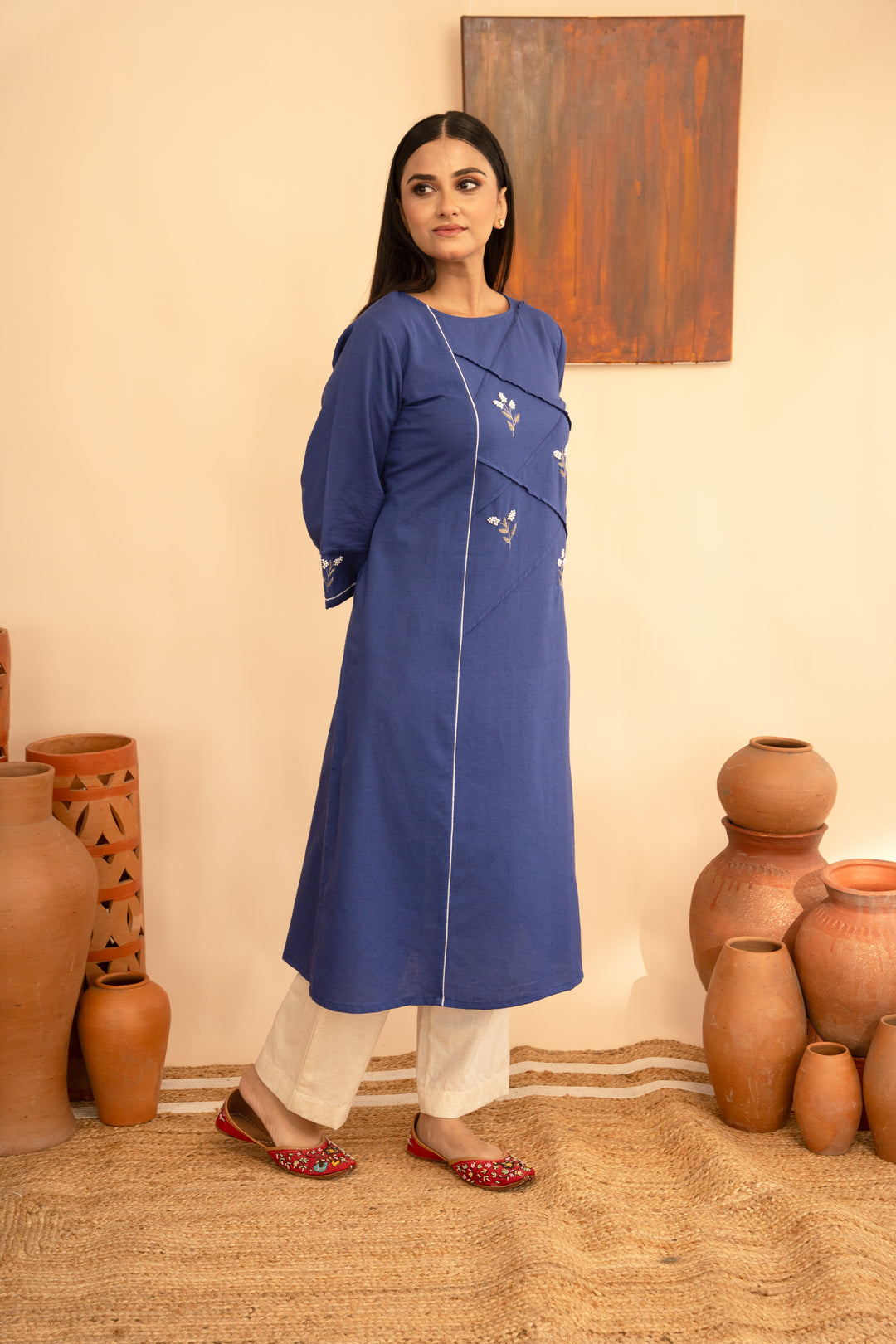 Women’s Chanderi Round Neck Mukaish Regular Fit Kurta - Arya collection