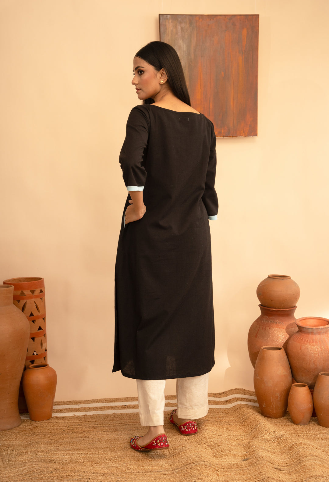 Women’s Cotton Flex Round Neck Hand-Embroidered Regular Fit Kurta