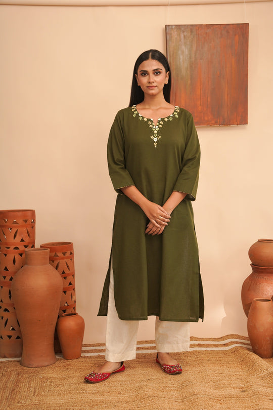 Women’s Cotton Flex Round Neck Kashmiri Hand-Embroidered Regular Fit Kurta