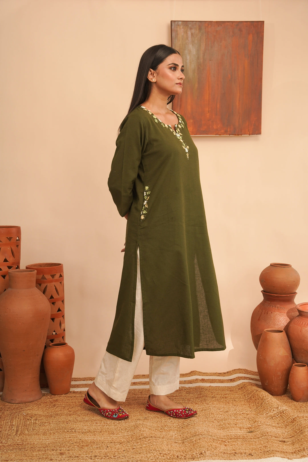 Women’s Cotton Flex Round Neck Kashmiri Hand-Embroidered Regular Fit Kurta