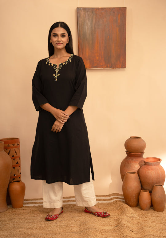 Women’s Cotton Flex Round Neck Kashmiri Hand-Embroidered Regular Fit Kurta
