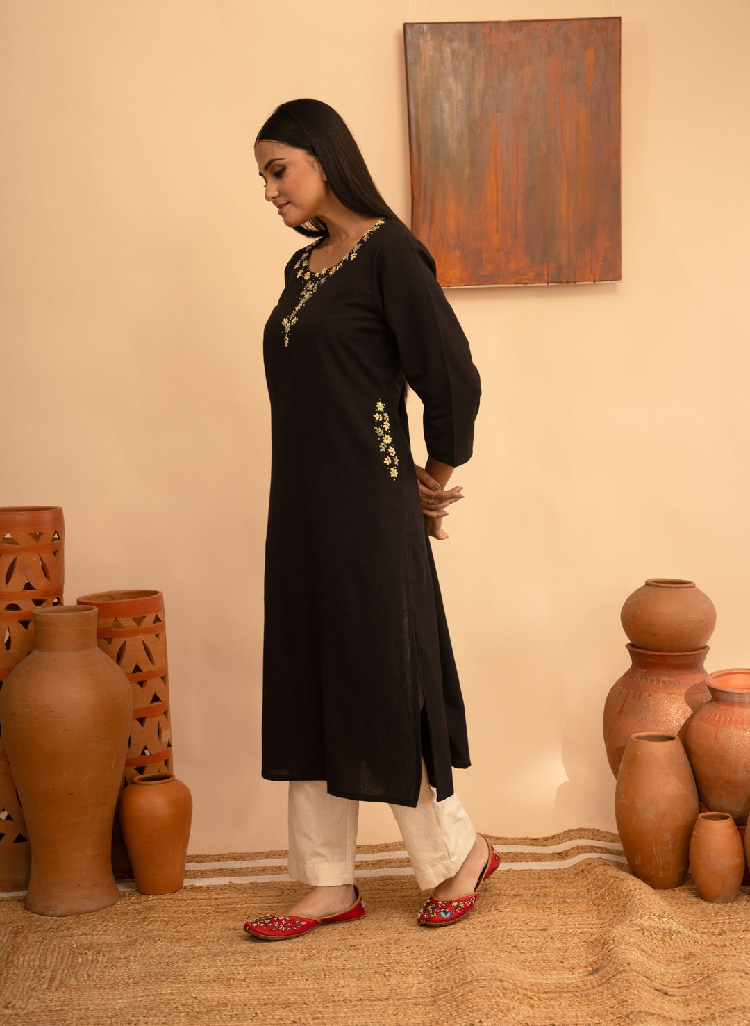 Women’s Cotton Flex Round Neck Kashmiri Hand-Embroidered Regular Fit Kurta