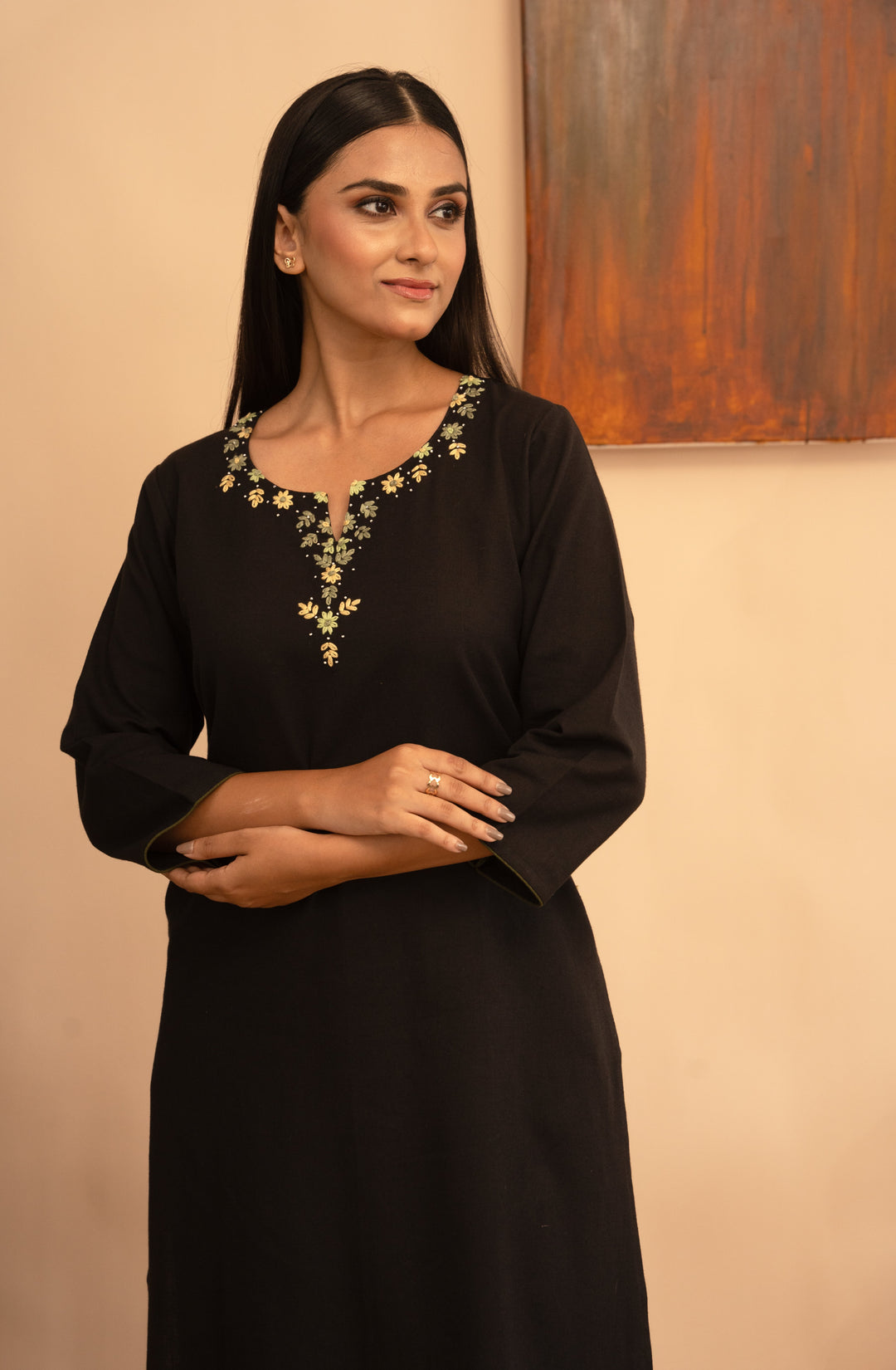 Women’s Cotton Flex Round Neck Kashmiri Hand-Embroidered Regular Fit Kurta