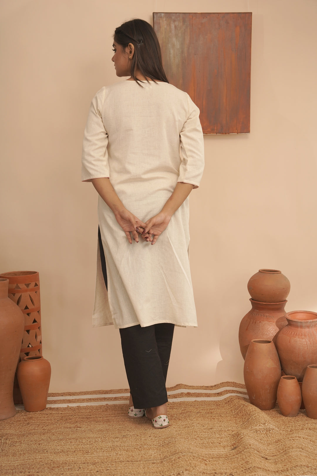 Women’s Handloom Ivory  Cotton Flex Round Neck Embroidered Regular Fit Kurta - Arya collection