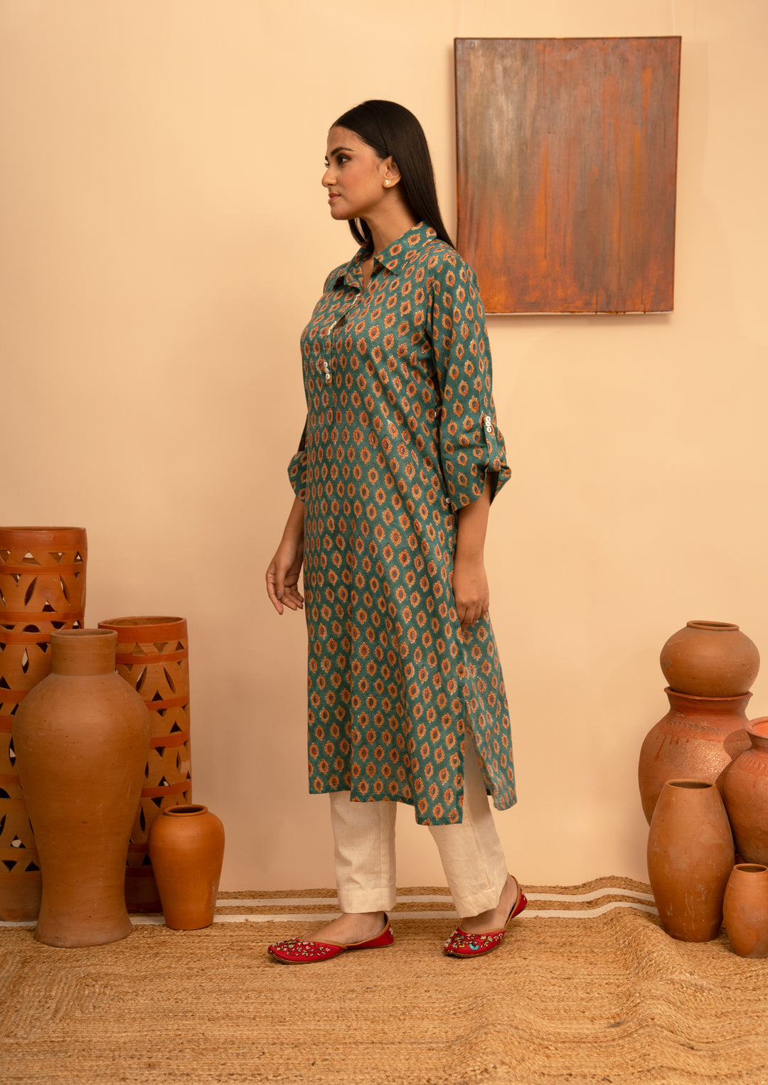 Women’s Green Block-Printed Kurta with Pockets and Adjustable Sleeves - Arya collection