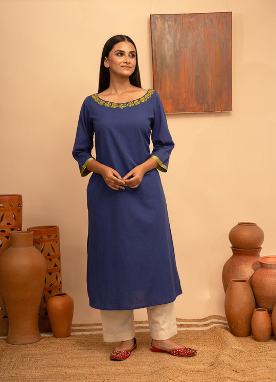 Women’s Cotton Flex Round Neck Hand-Embroidered Regular Fit Kurta