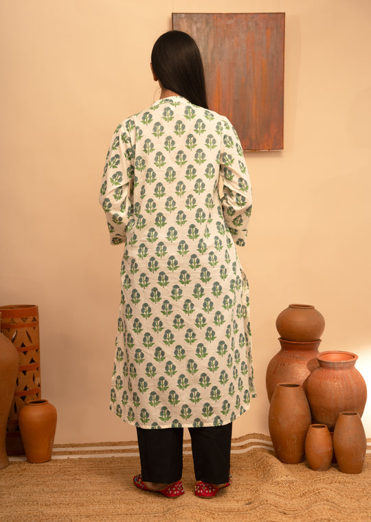 Women’s White Block-Printed Cotton Kurta with Crochet Lace Detailing - Arya collection