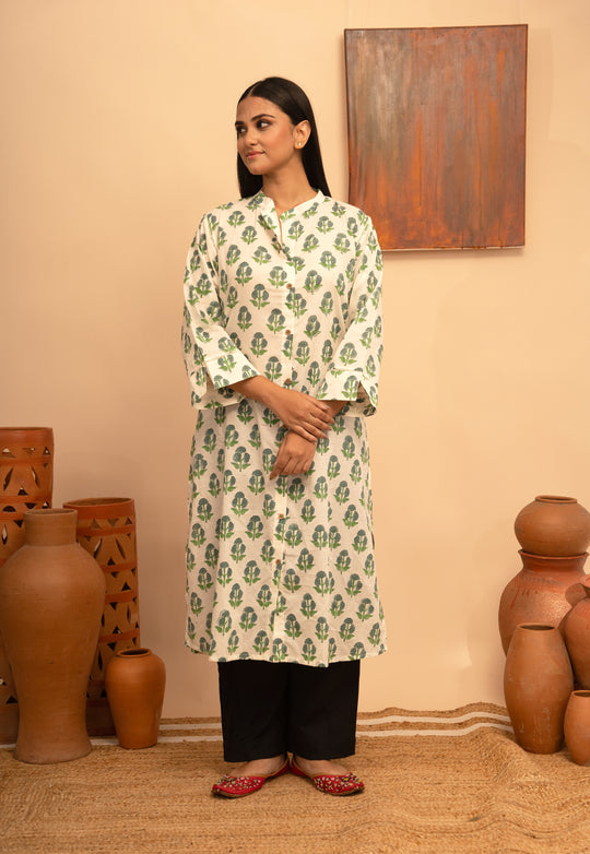 Women’s Cotton White Collar Neck Block-Printed Regular Fit Kurta - Arya collection