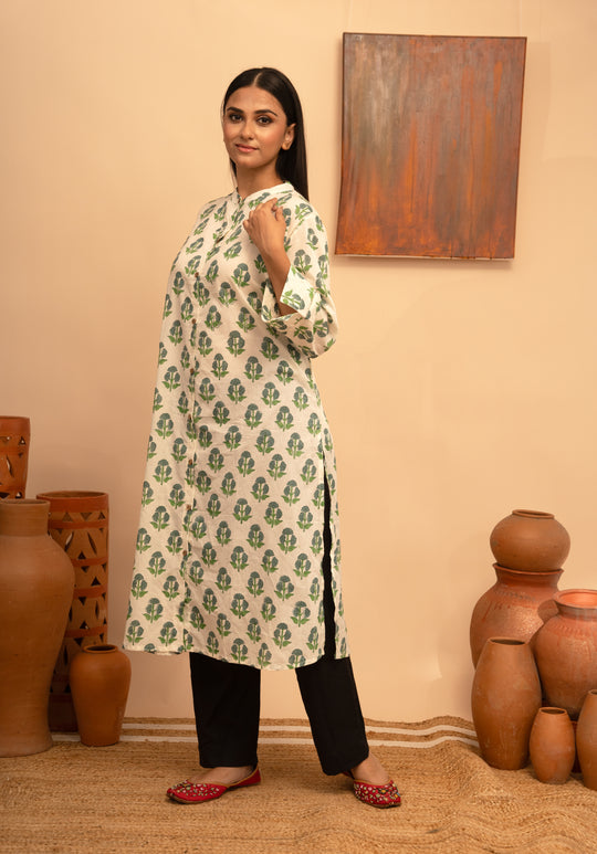 Women’s Cotton White Collar Neck Block-Printed Regular Fit Kurta - Arya collection