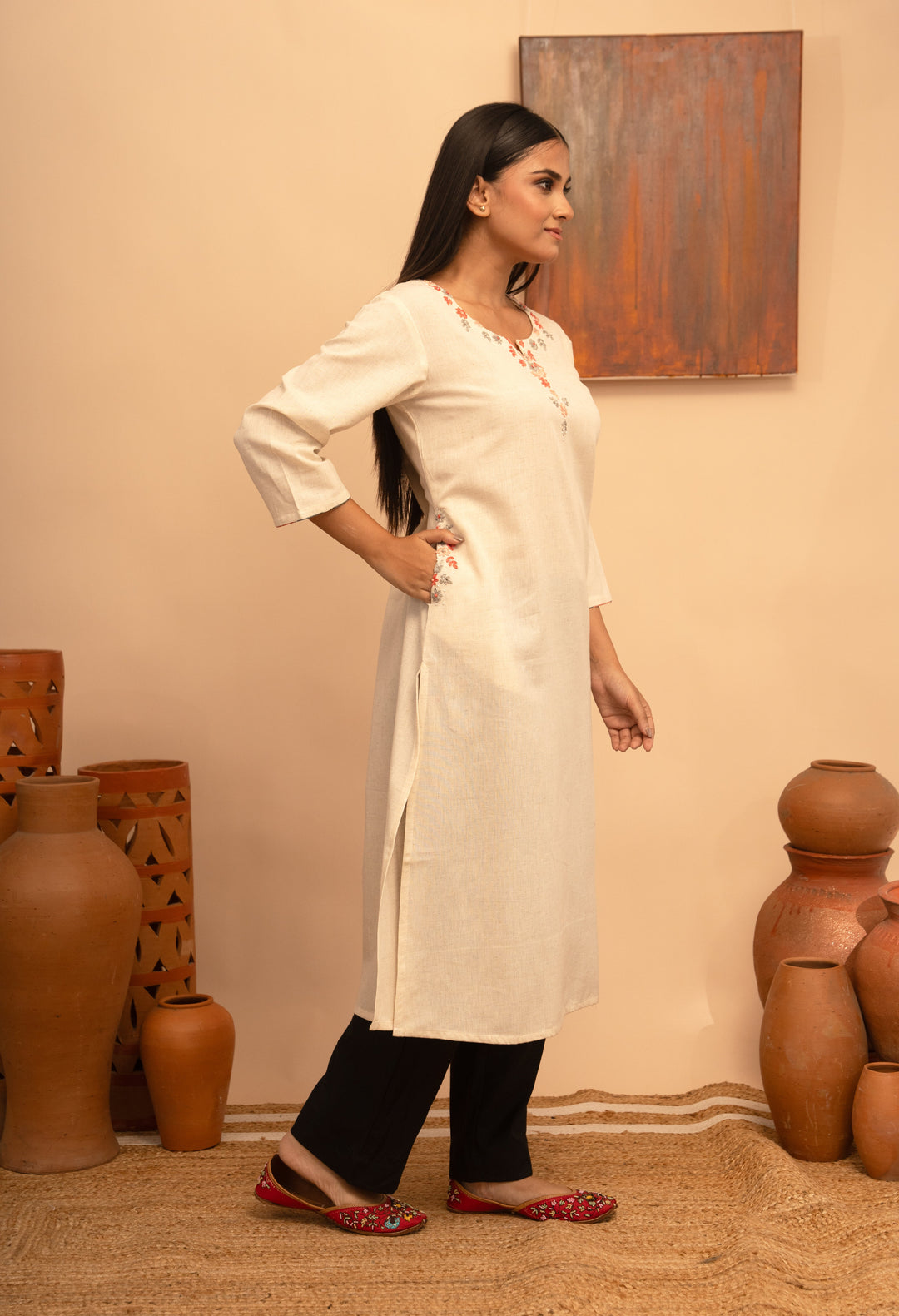 Women’s Cotton Flex Round Neck Kashmiri Hand-Embroidered Regular Fit Kurta