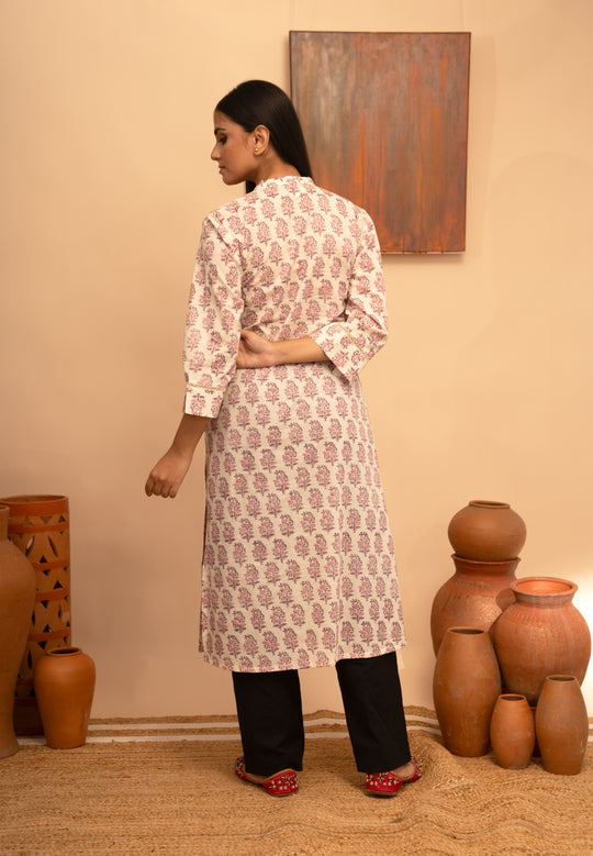 Women’s White Block-Printed Cotton Kurta with Crochet Lace Detailing - Arya collection