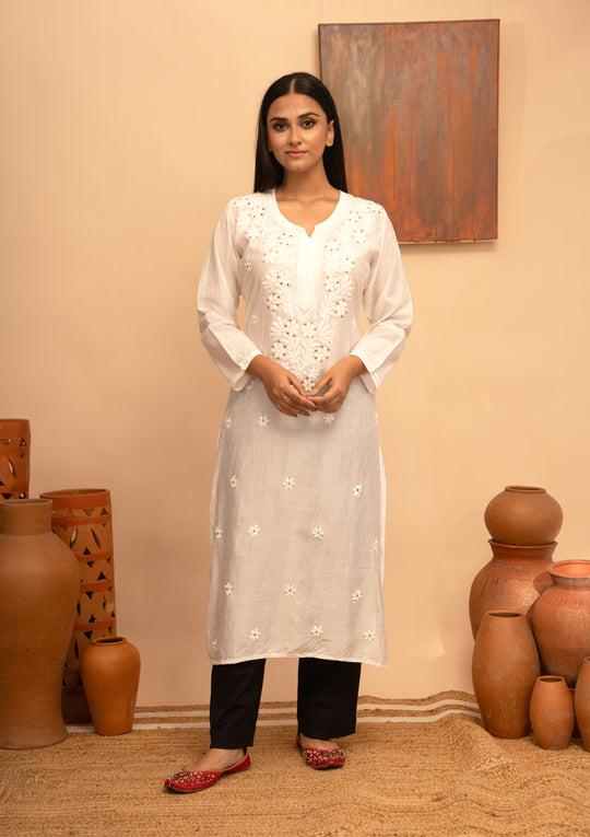 Women’s Chanderi Round Neck Mukaish Regular Fit Kurta - Arya collection