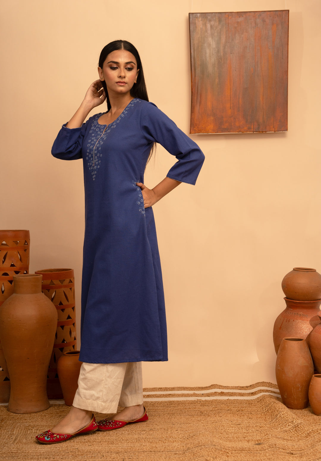 Women’s Cotton Flex Round Neck Hand-Embroidered Regular Fit Kurta