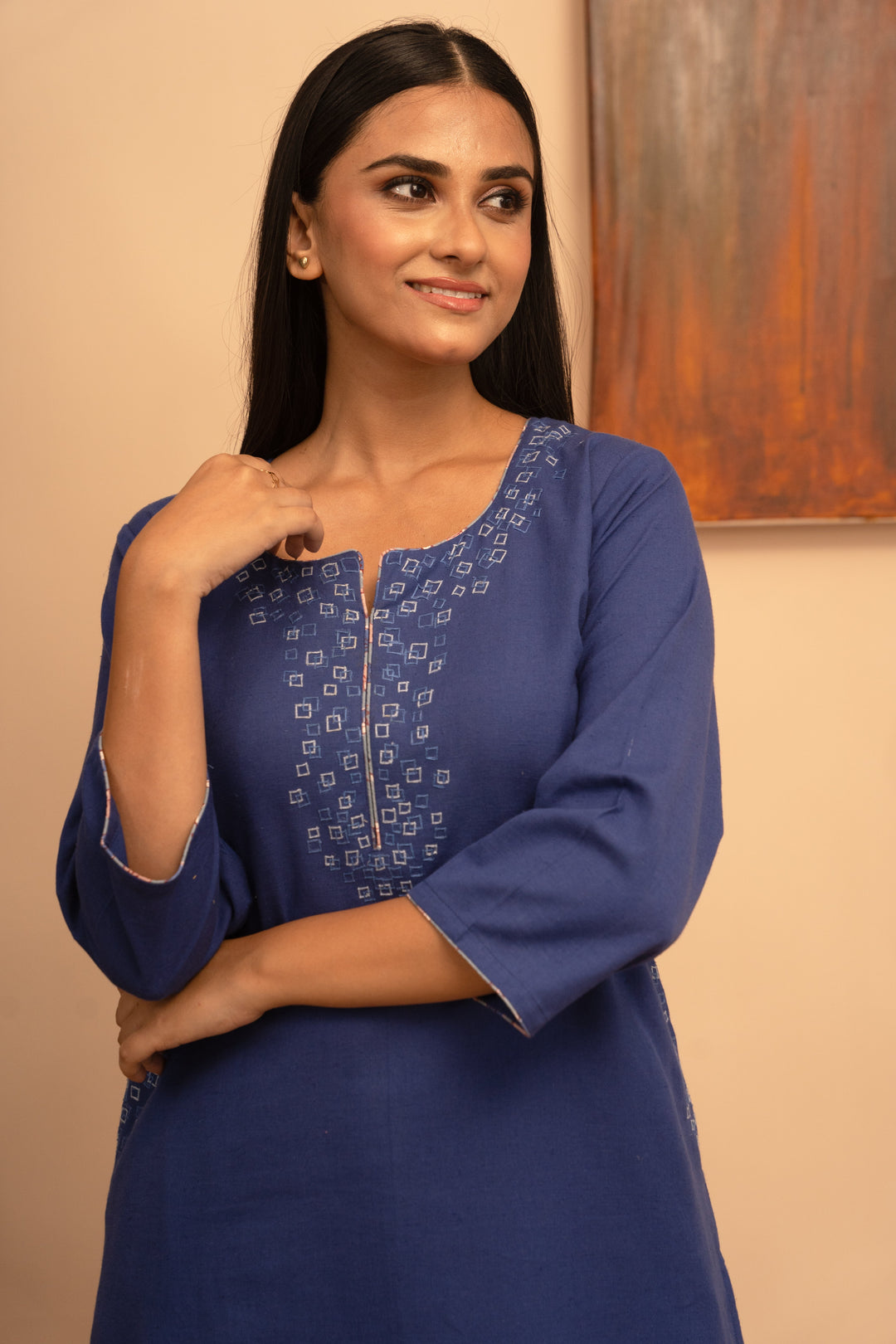 Women’s Cotton Flex Round Neck Hand-Embroidered Regular Fit Kurta