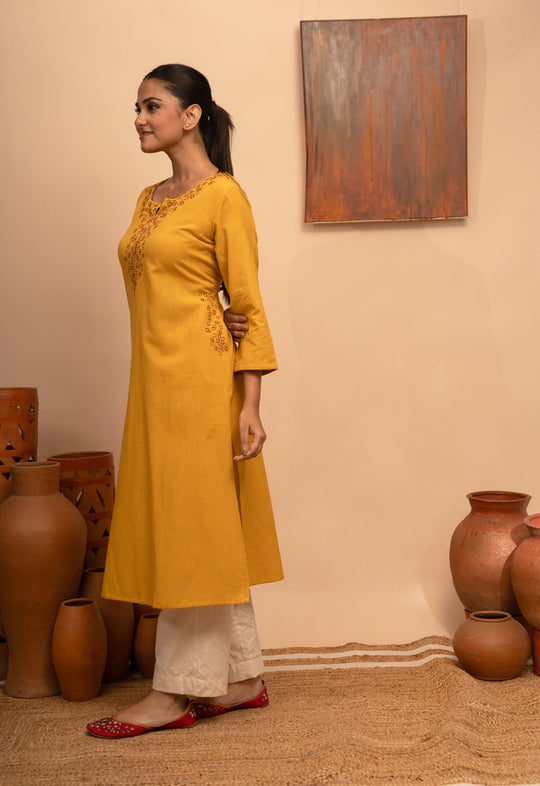 Women’s Cotton Flex Round Neck Hand-Embroidered Regular Fit Kurta - Arya collection