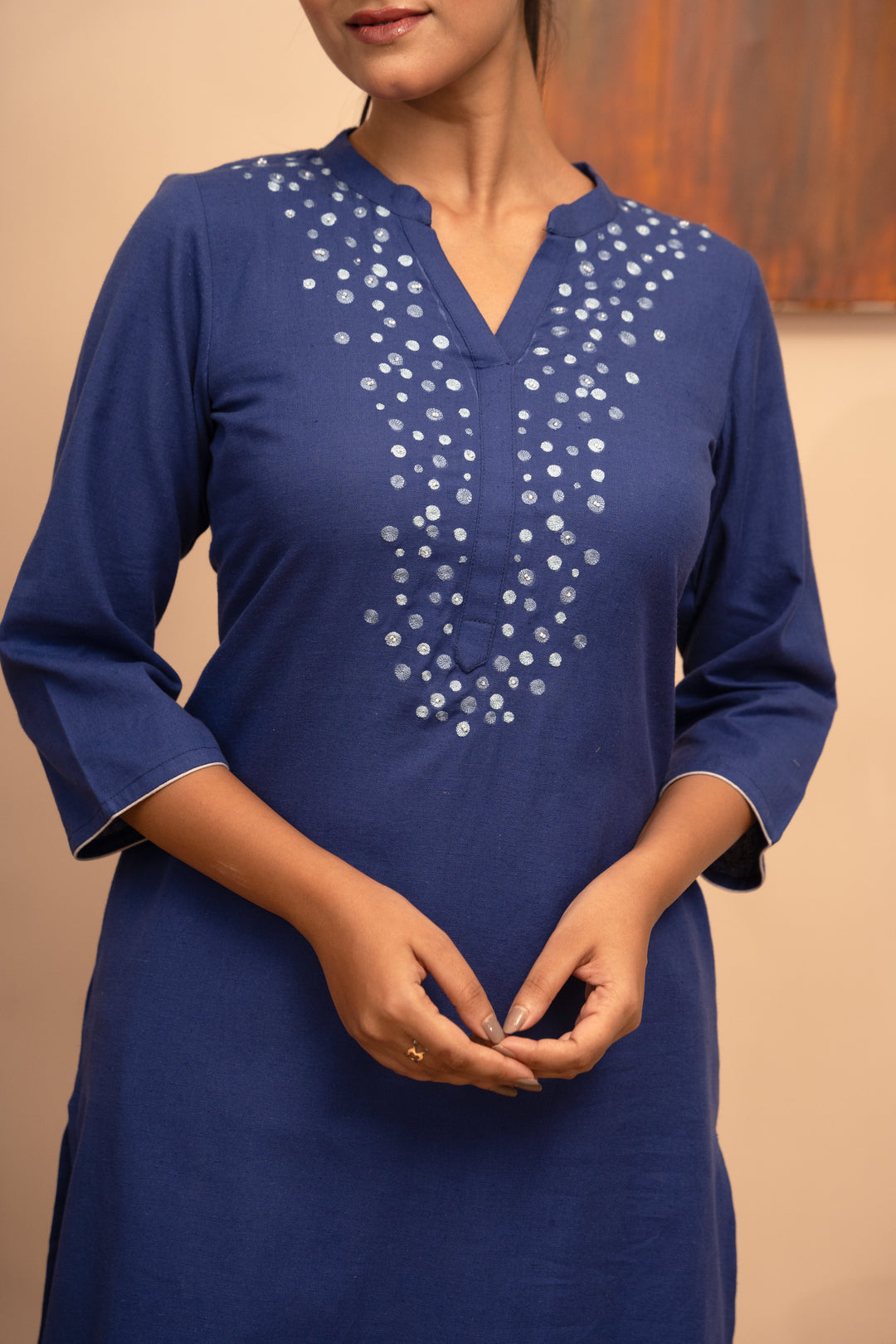 Women’s Cotton Flex Round Neck Hand-Embroidered Regular Fit Kurta