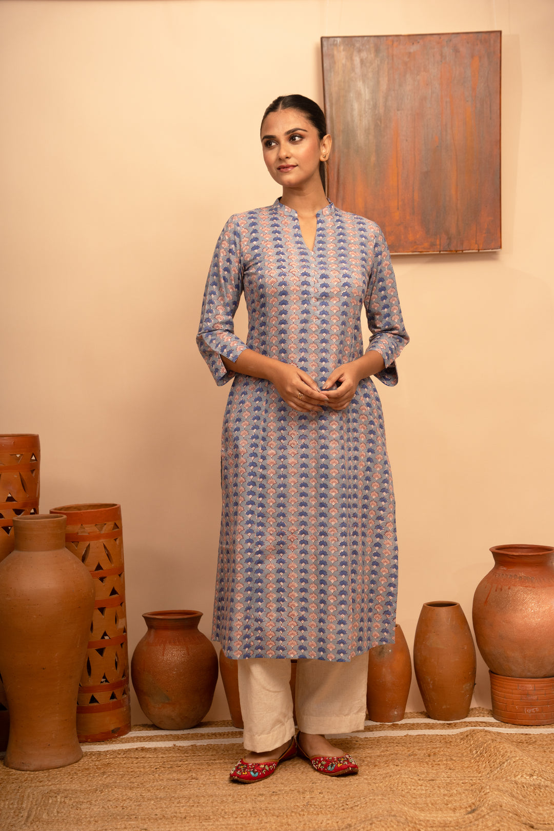 Women’s Blue Floral Block-Printed Cotton Round Neck Regular Fit Kurta - Arya collection