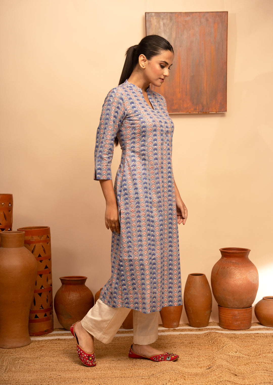 Women’s Blue Floral Block-Printed Cotton Round Neck Regular Fit Kurta - Arya collection