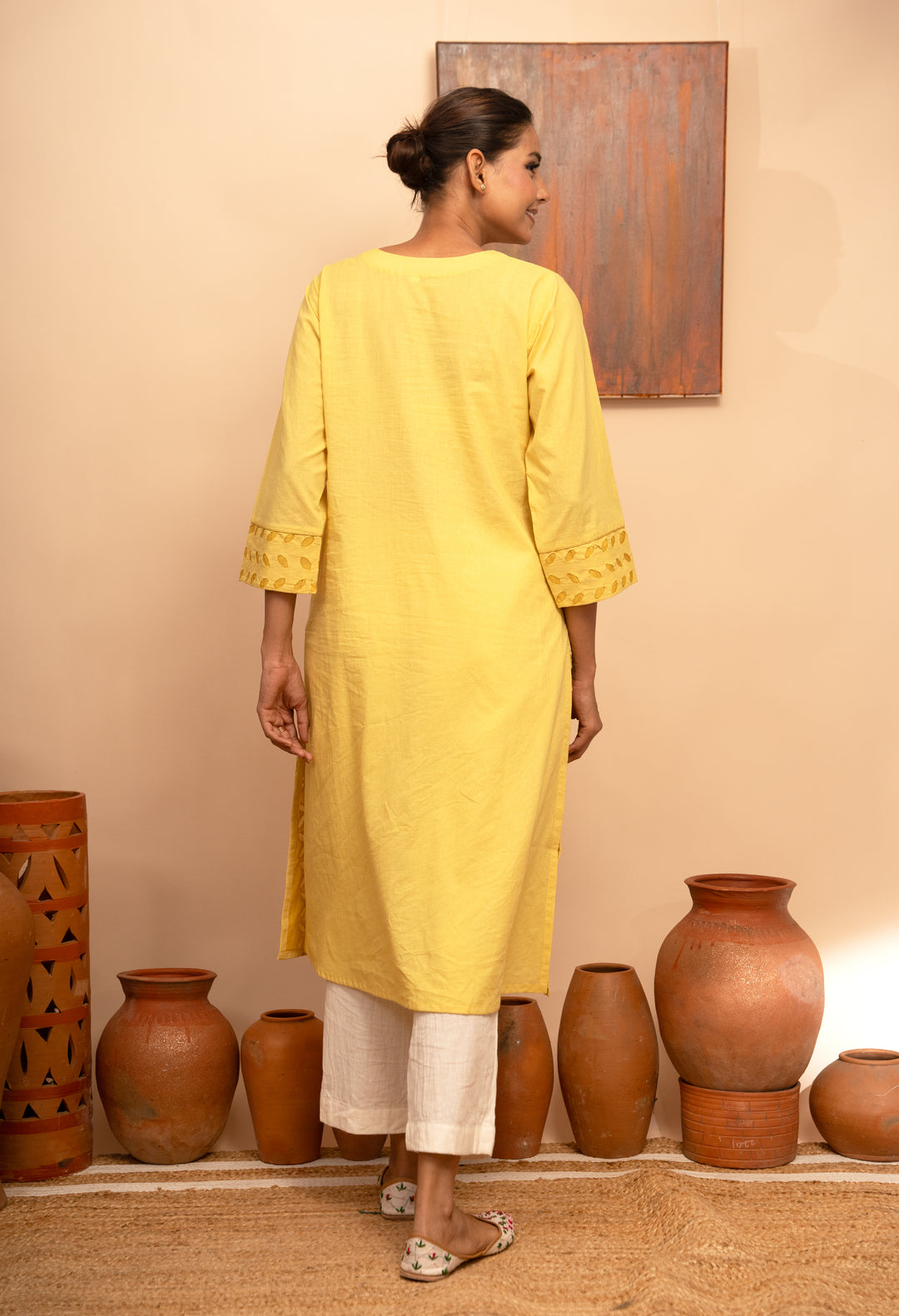 Women’s Handcrafted Appliqué Regular Fit Kurta