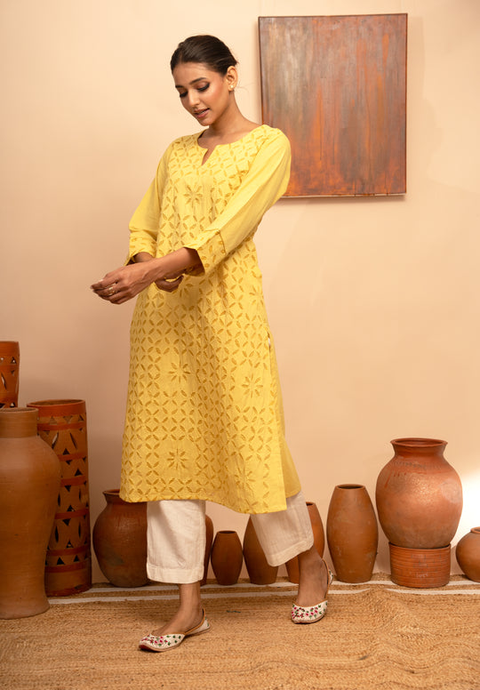 Women’s Handcrafted Appliqué Regular Fit Kurta