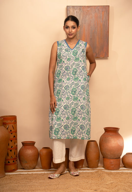 Women’s Cotton V-Neck Jaal Block-Printed Regular Fit Kurta  - Arya collection