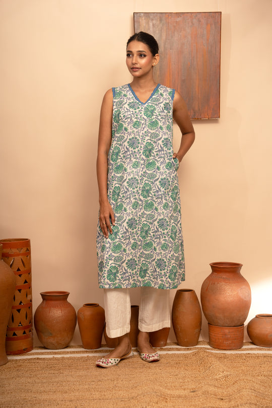 Women’s Cotton V-Neck Jaal Block-Printed Regular Fit Kurta  - Arya collection