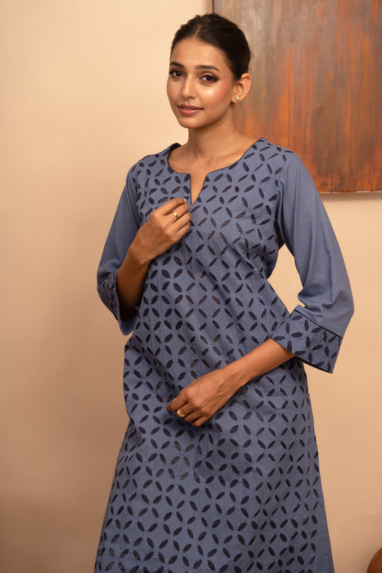 Women’s Handcrafted Appliqué Regular Fit Kurta