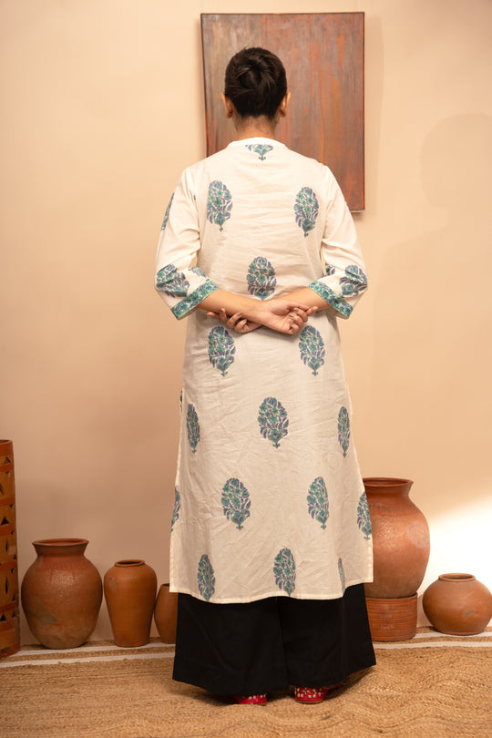 Women’s Cotton Round Neck Block-Printed Regular Fit Kurta - Arya collection