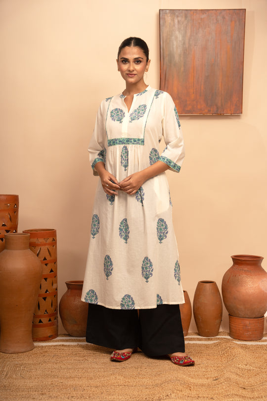 Women’s Cotton Round Neck Block-Printed Regular Fit Kurta - Arya collection