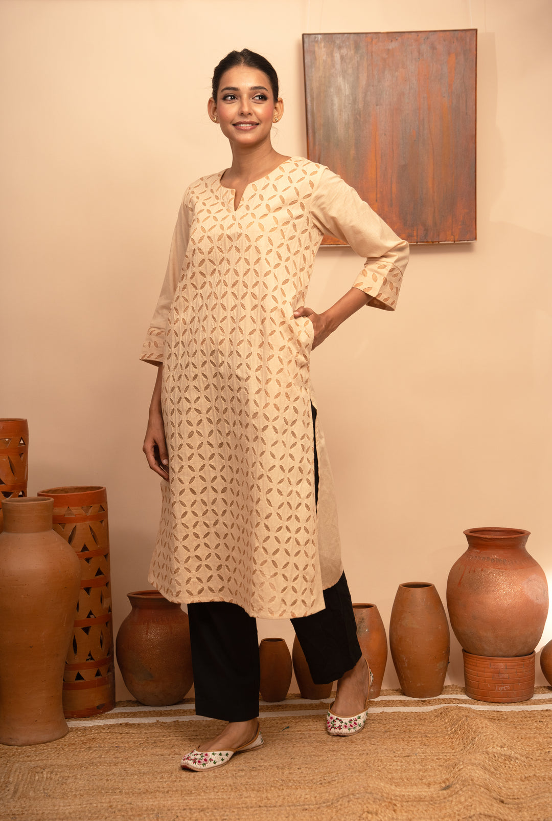 Women’s Handcrafted Appliqué Regular Fit Kurta