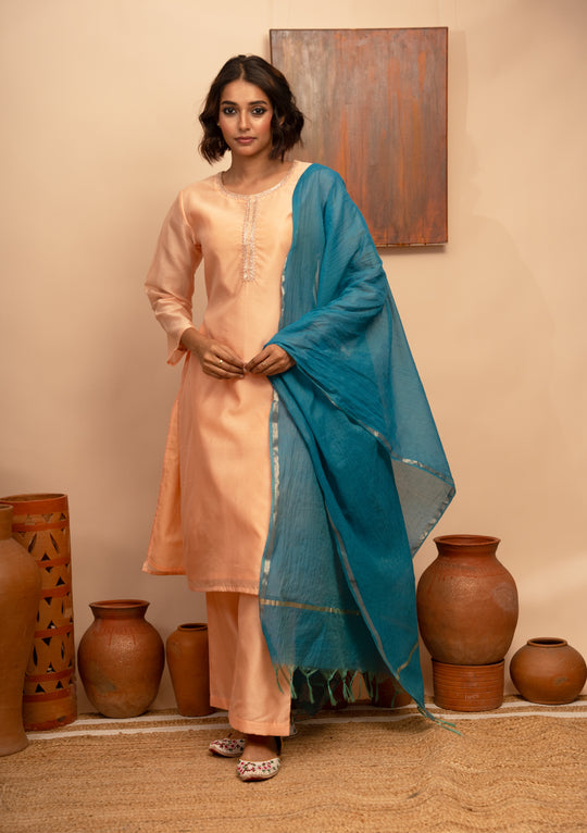 Women’s Peach Chanderi Hand-Embroidered Zardozi Suit Set - Arya collection