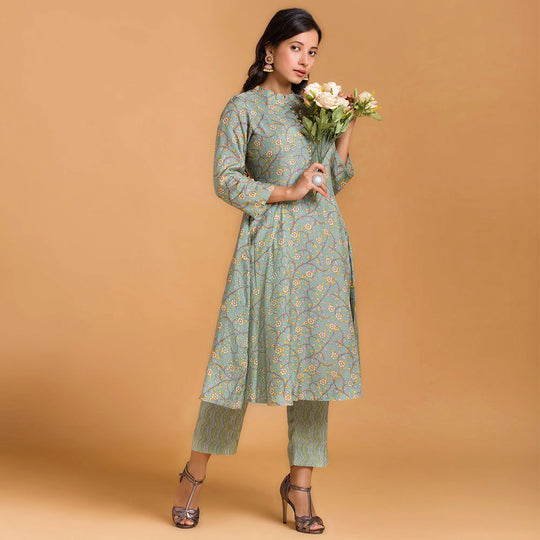 Green Floral Viscose Muslin Kurta with Straight Pants - Cult91