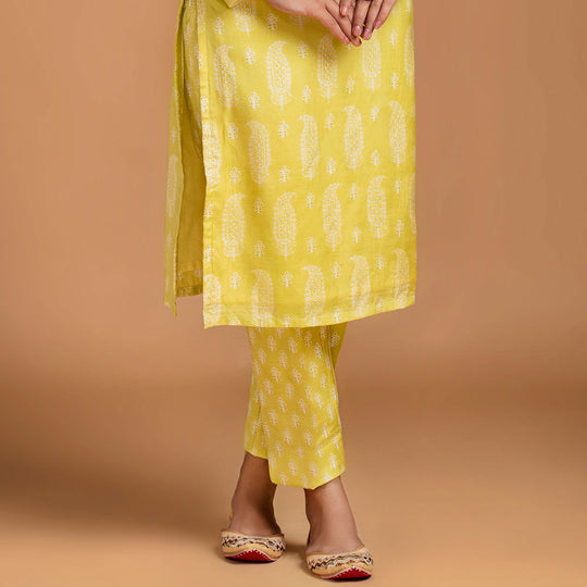 Lemon Floral Viscose Muslin Kurta with Straight Pants - Cult91