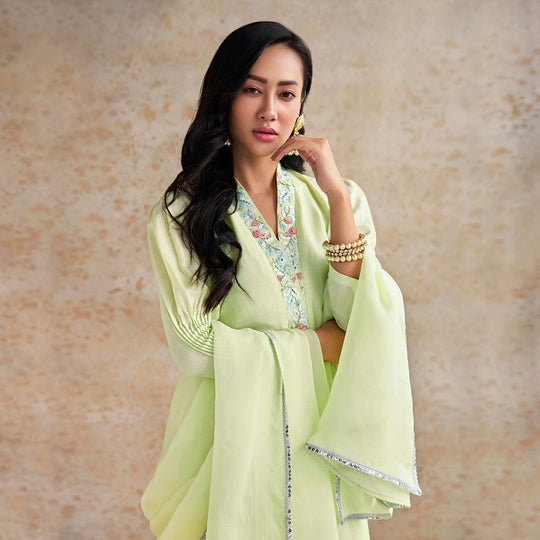 Lime Green Viscose Muslin Suit With Viscose Organza Dupatta - Cult91