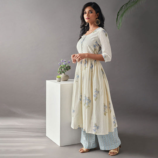Off-White Floral Dobby Cotton Kurta with Striped Pants - Cult91