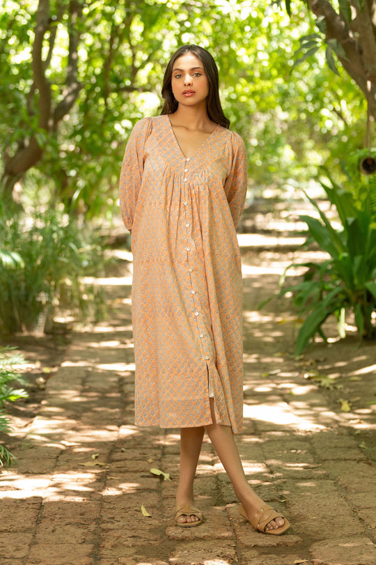 Peach Buttoned Dress - Cult91