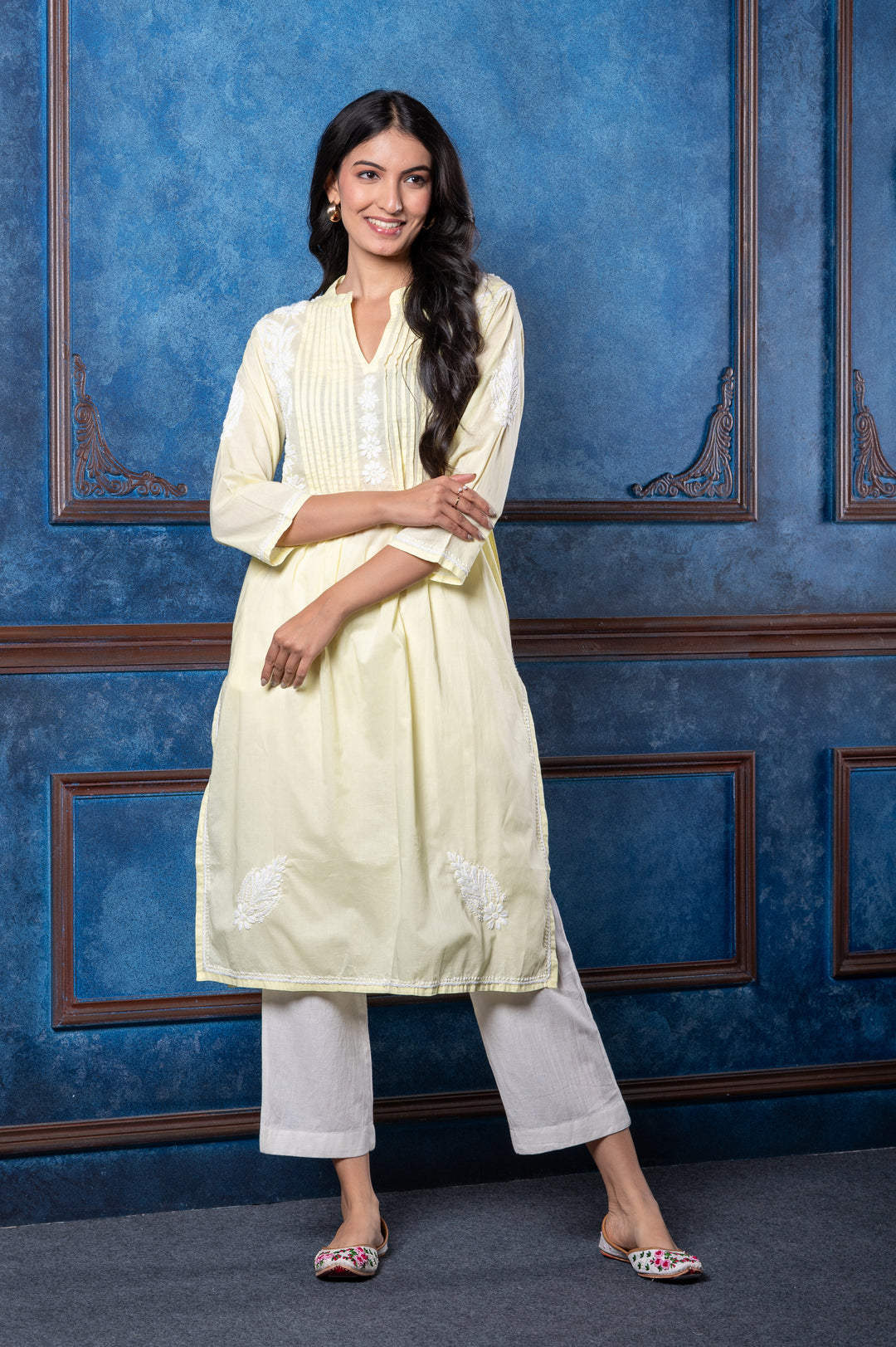 CHIKANKARI EMBROIDERED KURTI