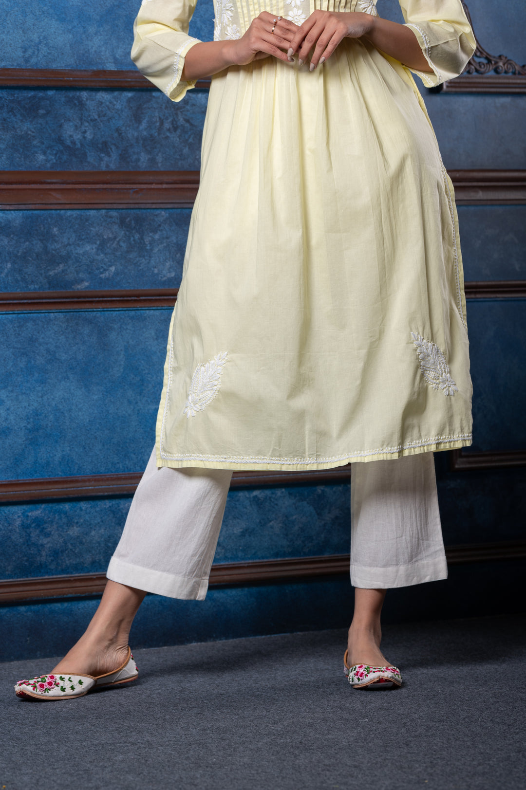 CHIKANKARI EMBROIDERED KURTI