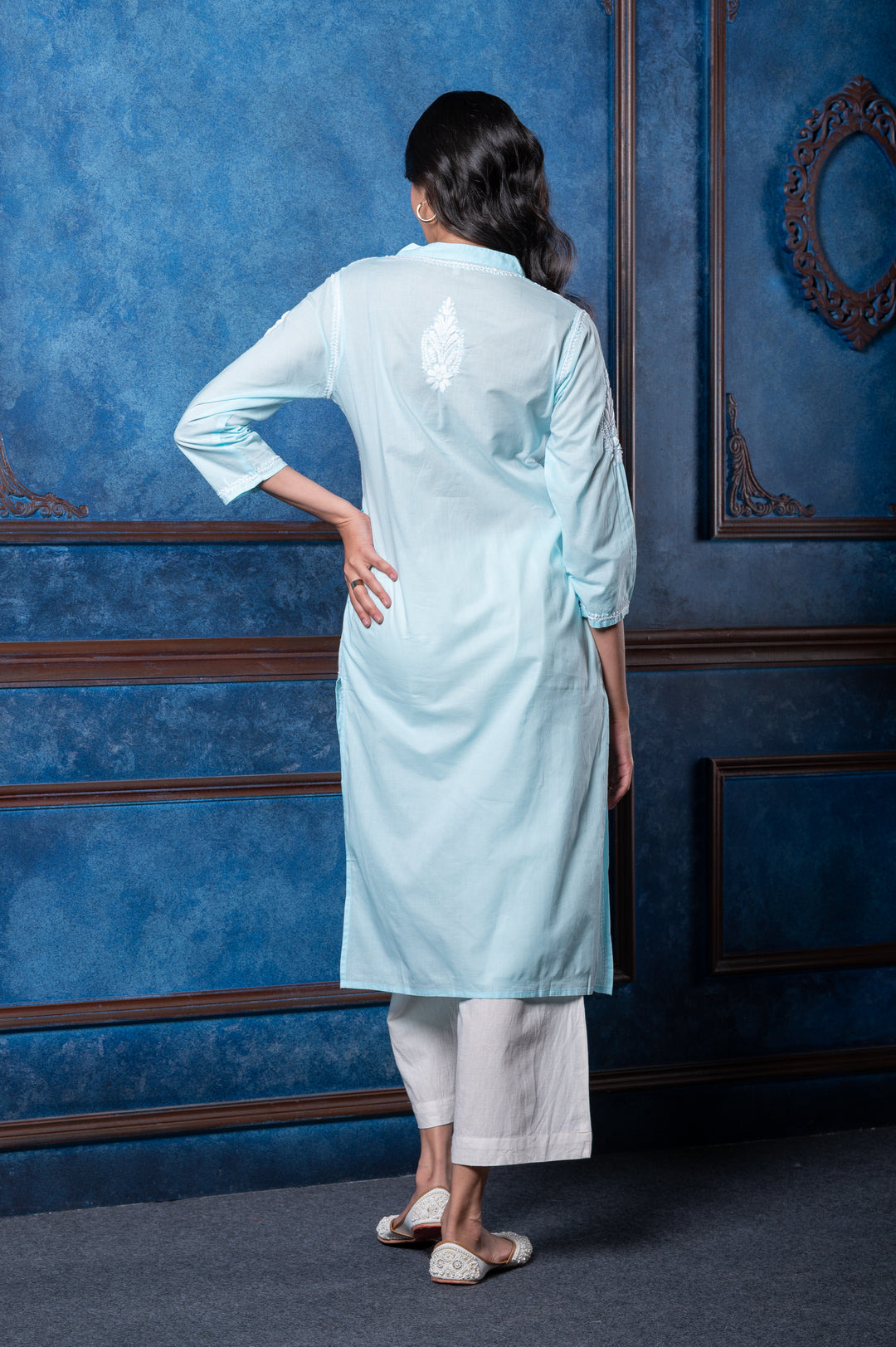 CHIKANKARI EMBROIDERED KURTI