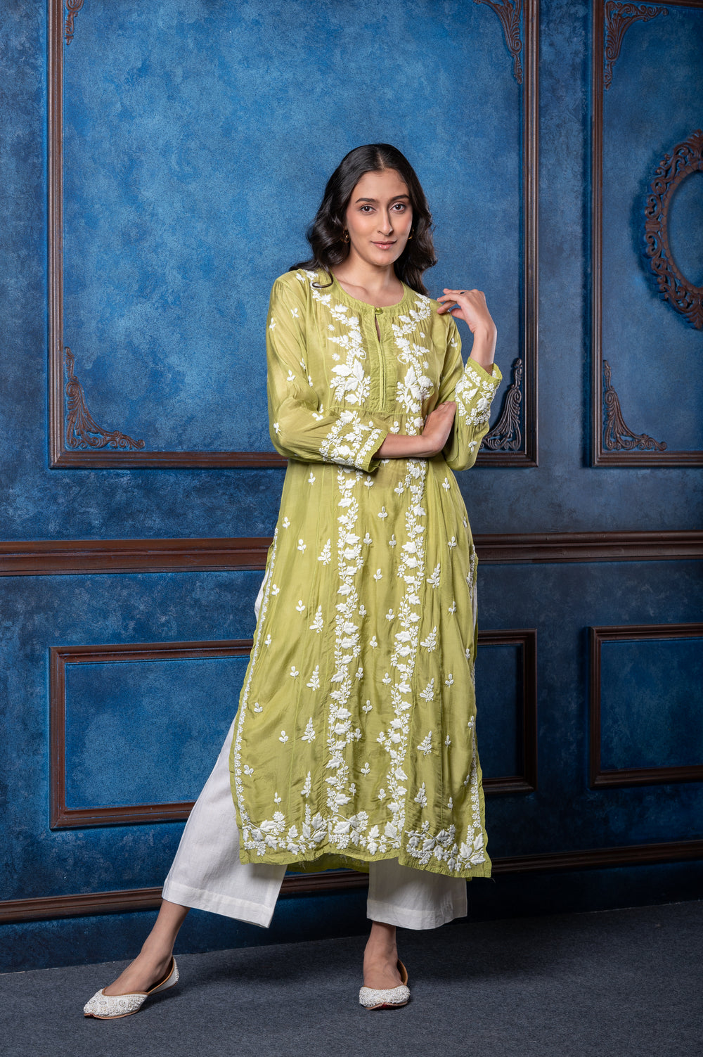 CHIKANKARI OLIVE GREEN COTTON SILK KURTA