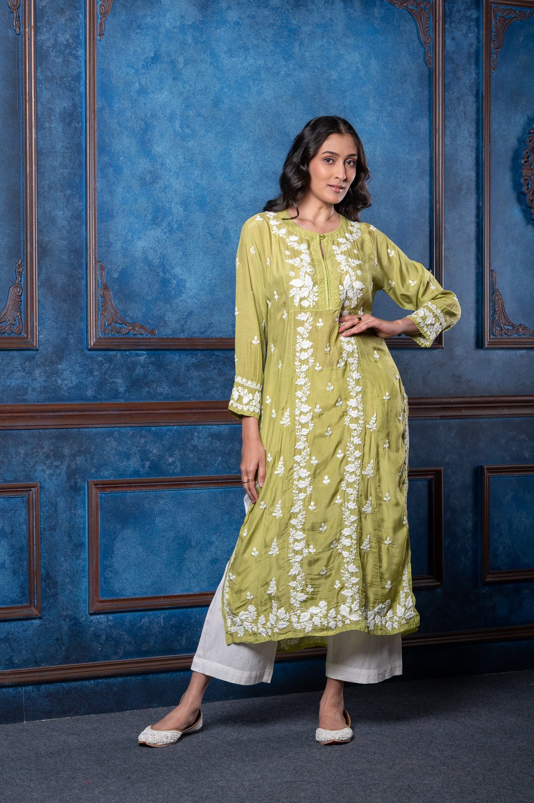 CHIKANKARI OLIVE GREEN COTTON SILK KURTA