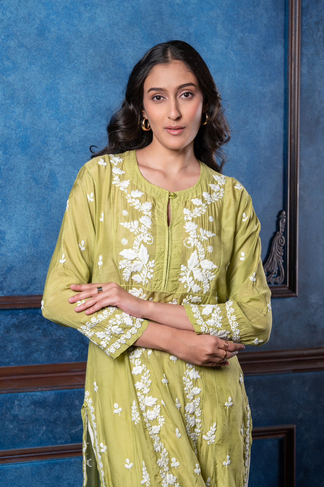 CHIKANKARI OLIVE GREEN COTTON SILK KURTA